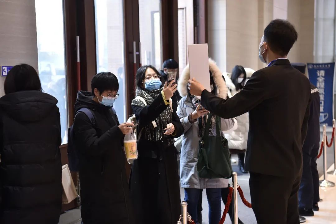 东北师范大学毕业证(东北师范大学毕业证书封面)