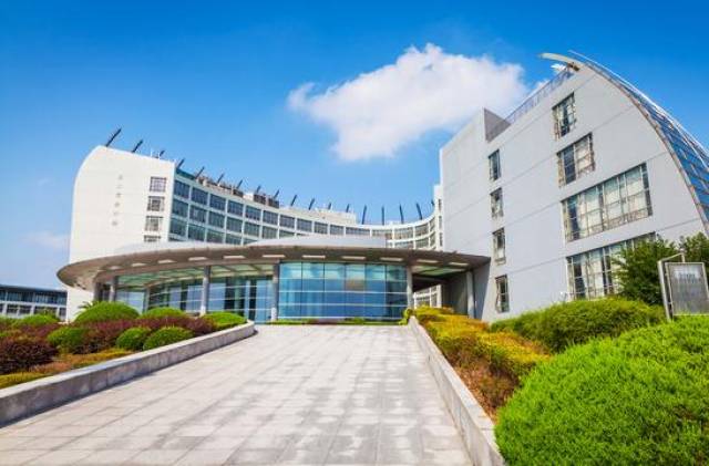 东华大学文凭(东华大学办学水平)