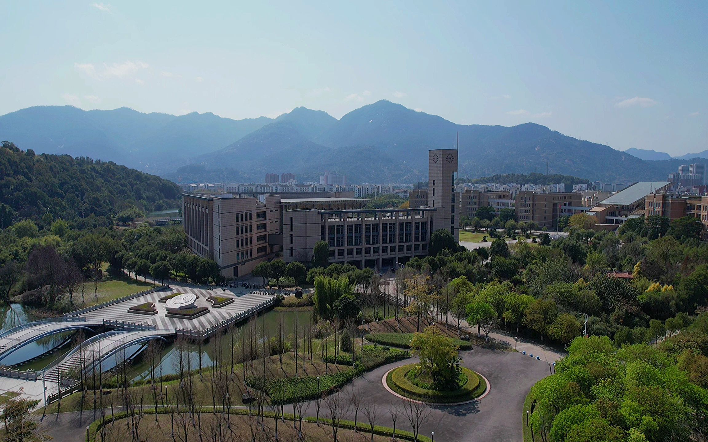 福州大学(福州大学寒假放假时间2024)