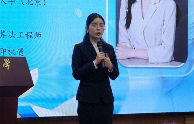 北京科技大学毕业证明书模板